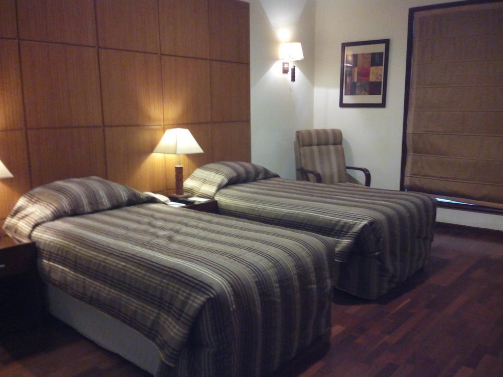The Ocean Pearl Retreat Hotel นิวเดลี ห้อง รูปภาพ